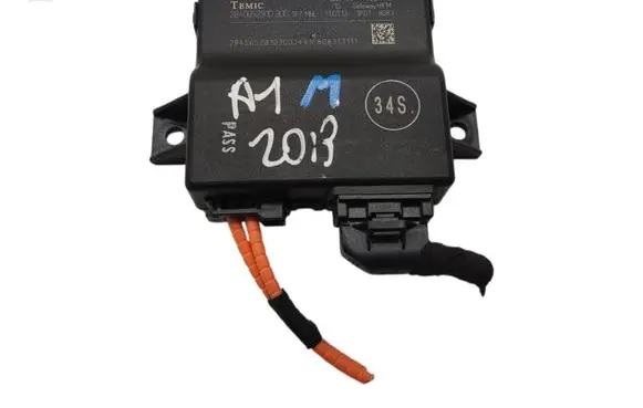 Audi A1 Gateway control module 8U0907468G