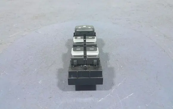 KIA Sportage Electric window control switch 93570-F1200