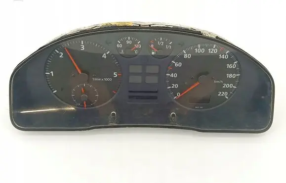Audi A4 S4 B5 8D Speedometer (instrument cluster) 8D0919033A