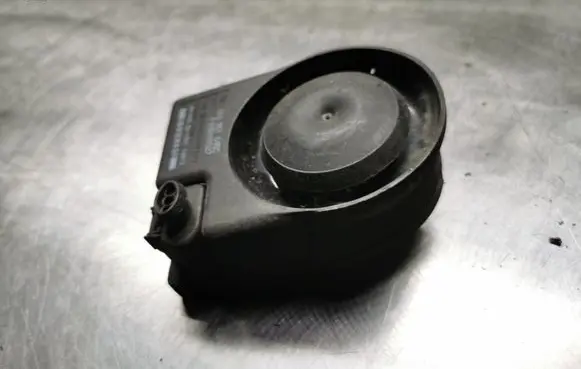 Volkswagen PASSAT B7 Alarm system siren 1K0951605C