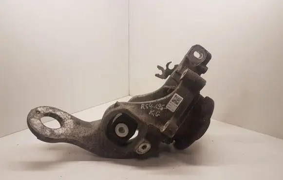 Audi RS4 Rear wheel hub spindle/knuckle 8K0505431AR