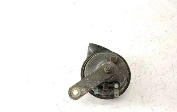 Skoda Fabia Mk2 (5J) Horn signal E1000209 E110209