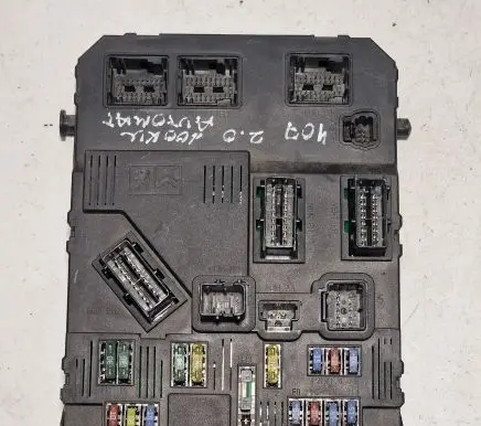 Peugeot 407 Comfort/convenience module 9655708480 BSIS0300 S120104600L