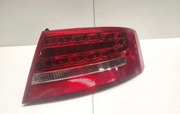 Audi A5 8T 8F Rear/tail lights 8T8945096D