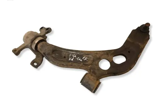 BMW 2 F46 Front lower control arm/wishbone 