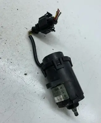 Audi A6 S6 C4 4A Accelerator pedal position sensor 046907475F 0205001017