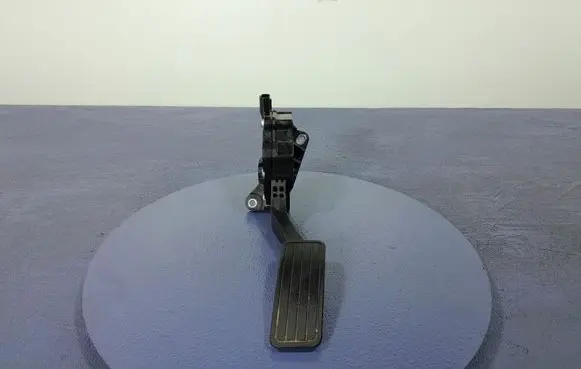 Subaru XV I Accelerator throttle pedal 36010FJ050