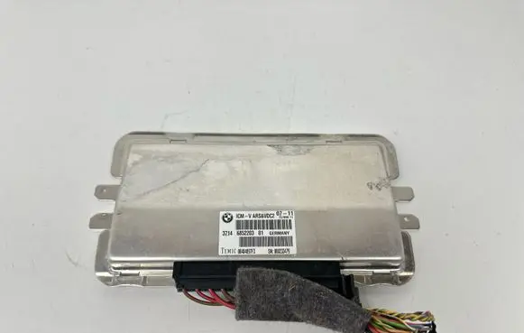 BMW 7 F01 F02 F03 F04 Suspension control unit/module 6852203