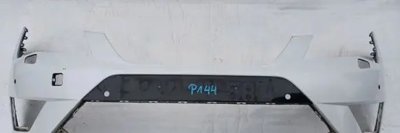 Seat Leon (5F) Front bumper