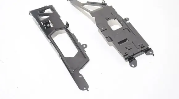 BMW X7 G07 Bracket in trunk/boot 6832602