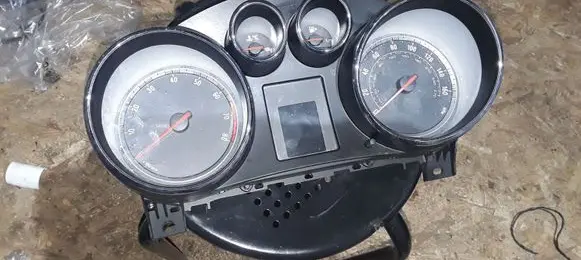 Audi A6 S6 C6 4F Speedometer (instrument cluster) 12844137
