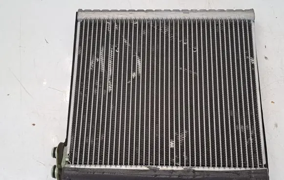 Toyota Corolla Verso AR10 Air conditioning (A/C) radiator (interior) 8850105080