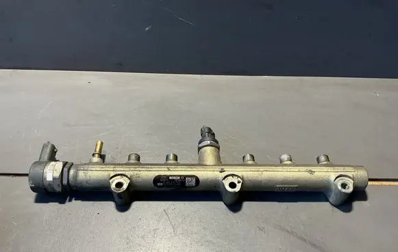 Hyundai H-1, Starex, Satellite Fuel main line pipe 0445214103 M314004A440