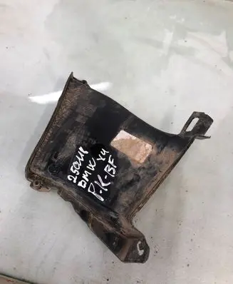 BMW X4 G02 Intercooler air guide/duct channel 7423373