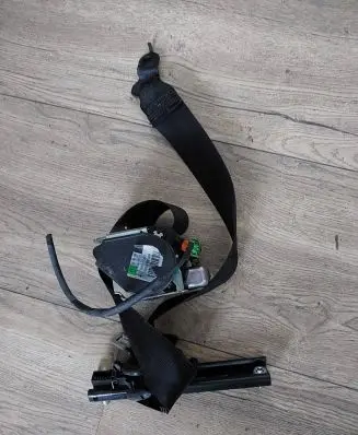 Mercedes-Benz Sprinter W906 Front seatbelt A9068600088 370700C 210304