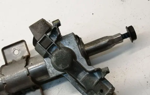 Ford Transit Steering wheel axle 6C113C529DD