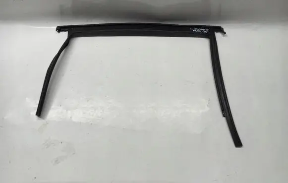 Seat Alhambra (Mk1) Rear door windshield rail 7N0843344