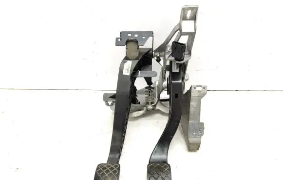 Audi A6 S6 C6 4F Pedal assembly 4F1721117A 4F1721316