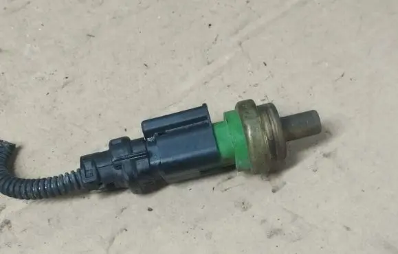 Peugeot 308 Coolant temperature sensor 9655414180