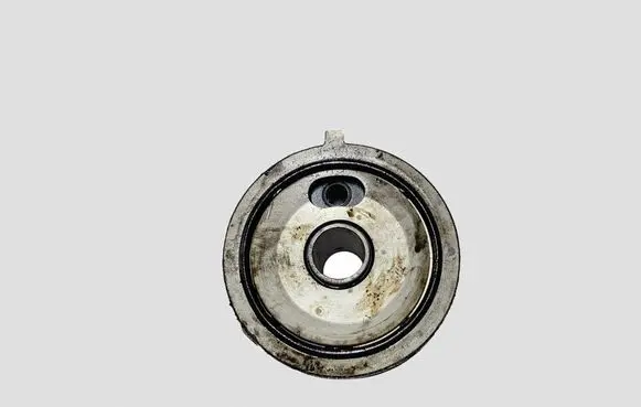 Mazda CX-7 Oil filter mounting bracket