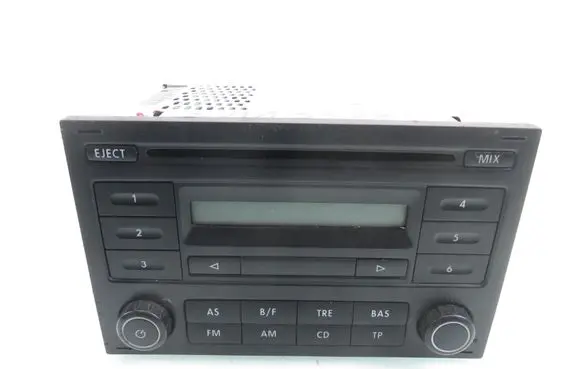Volkswagen Polo IV 9N3 Radio/CD/DVD/GPS head unit 6Q0035152G