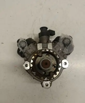 Audi Q7 4L Fuel injection high pressure pump 0445010624