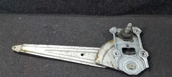 Toyota Yaris Sliding door window regulator with motor