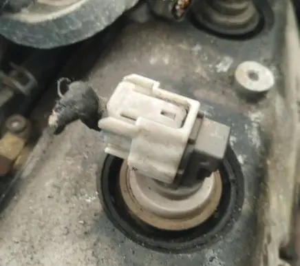 Opel Signum Fuel injector