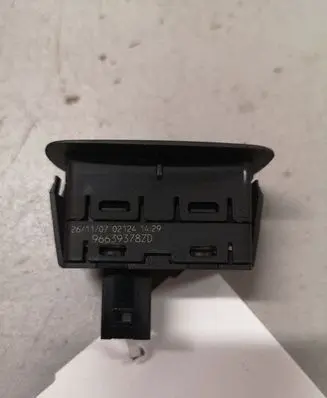Citroen C4 I Picasso Electric window control switch 96639378ZD