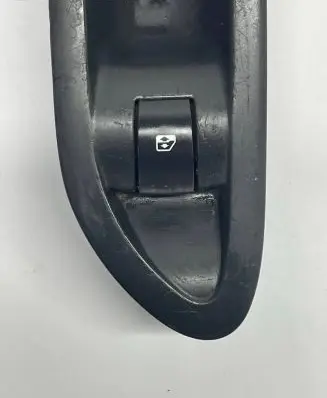 Renault Laguna II Electric window control switch 82000317493