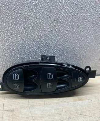 Mercedes-Benz E W211 Electric window control switch A2118210058