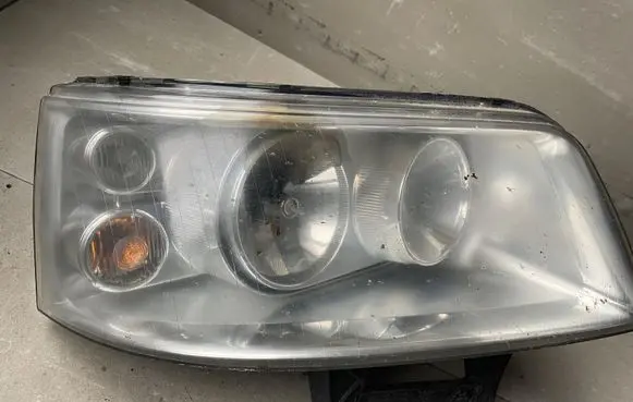 Volkswagen Transporter - Caravelle T5 Headlight/headlamp 7H1941016L