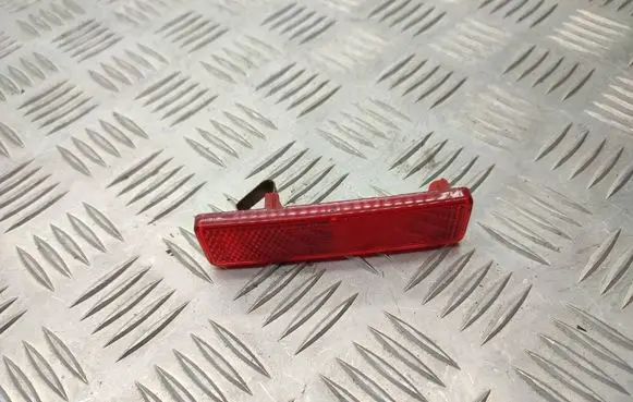 Renault Trafic III (X82) Rear tail light reflector 7700353184