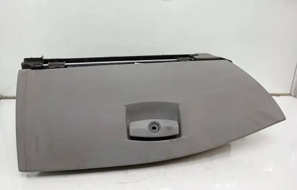 BMW 5 E60 E61 Glove box 7034080 51167034080