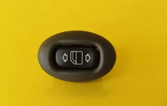 Mercedes-Benz E W210 Electric window control switch 2108208210 534240