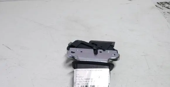 Volkswagen PASSAT B6 Tailgate/trunk/boot lock/catch/latch 4F5827505D
