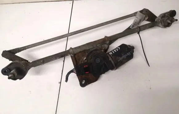 Front wiper linkage and motor