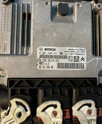 Citroen C4 Grand Picasso Engine control unit/module ECU 9676126480 0261S06631