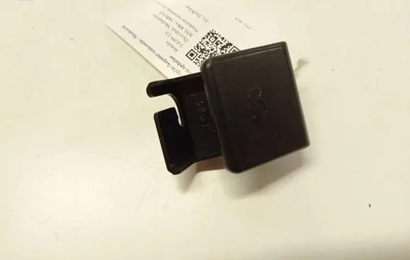 Mazda 3 II Engine bonnet (hood) release handle K3203