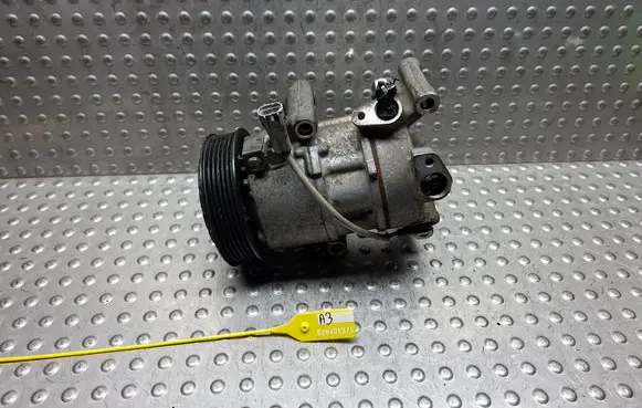 Toyota Yaris Air conditioning (A/C) compressor (pump) S26405375 4472604201