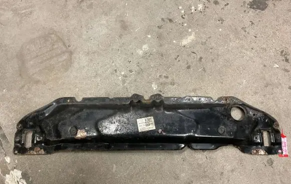 BMW 5 E60 E61 Top upper radiator support slam panel 