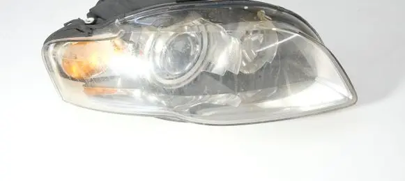 Audi A4 S4 B7 8E 8H Headlight/headlamp 1305239262