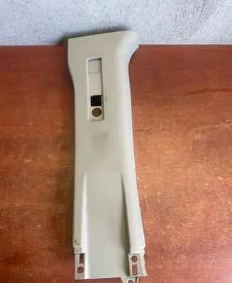 (B) pillar trim (top)