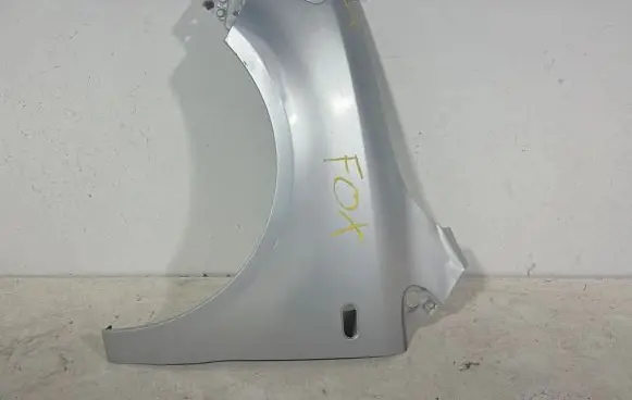 Volkswagen Fox Fender