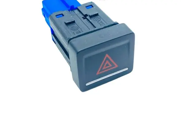 Volkswagen Golf VII Hazard light switch 5G0953509A