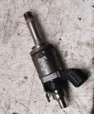 Mazda 2 Fuel injectors set P501-13250