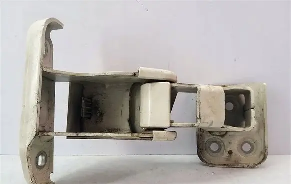 Peugeot Expert Rear door lower hinge 