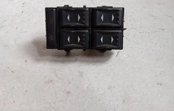 Ford Mondeo Mk III Electric window control switch 3S7T14A132BA