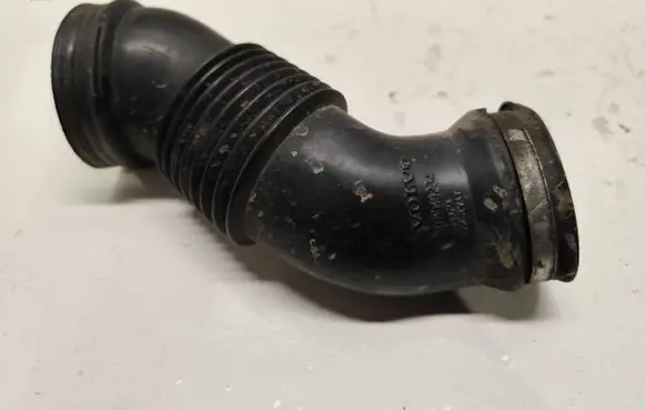 Volvo XC90 Air intake hose/pipe 30769234