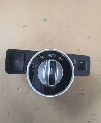 Mercedes-Benz E W212 Light switch A2129050651 10091532